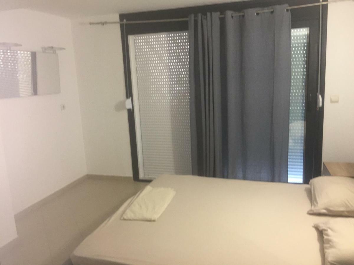 Kriopigi Dimis And Efis 1 Apartment Exterior photo